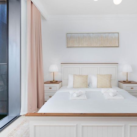 Lux Apt-Burj View Opp. Dxb Mall 두바이 외부 사진