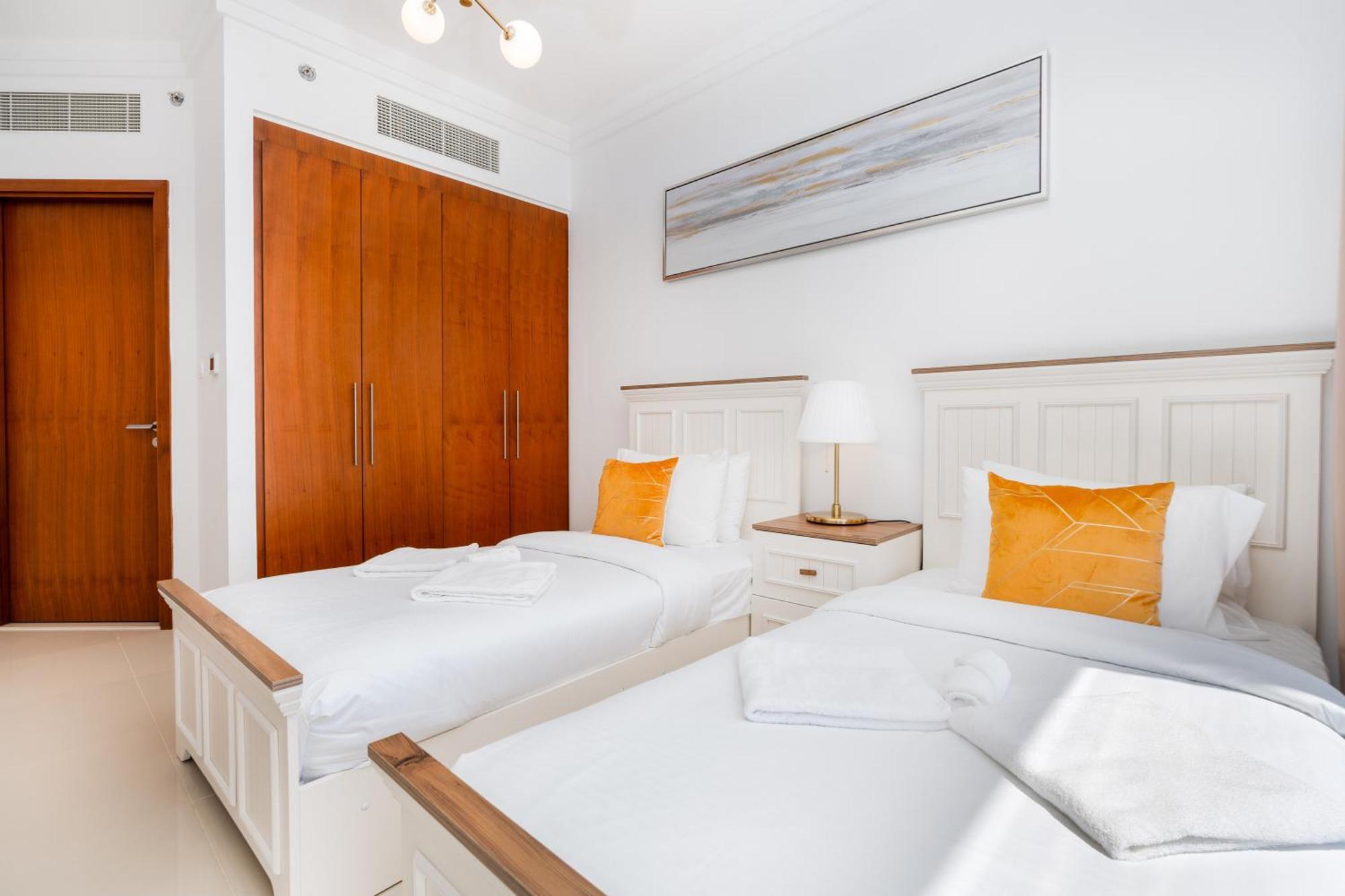 Lux Apt-Burj View Opp. Dxb Mall 두바이 외부 사진