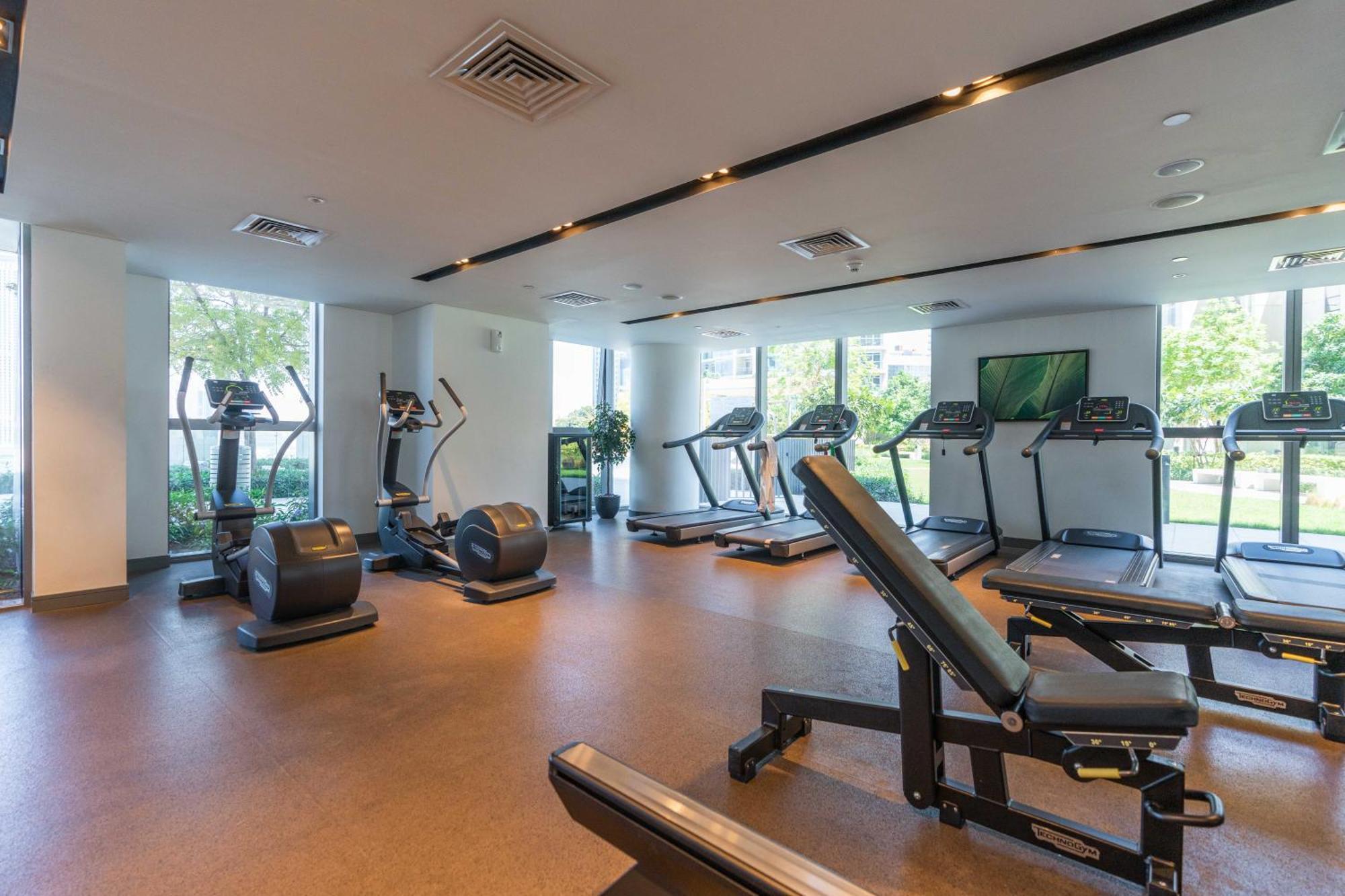 Lux Apt-Burj View Opp. Dxb Mall 두바이 외부 사진
