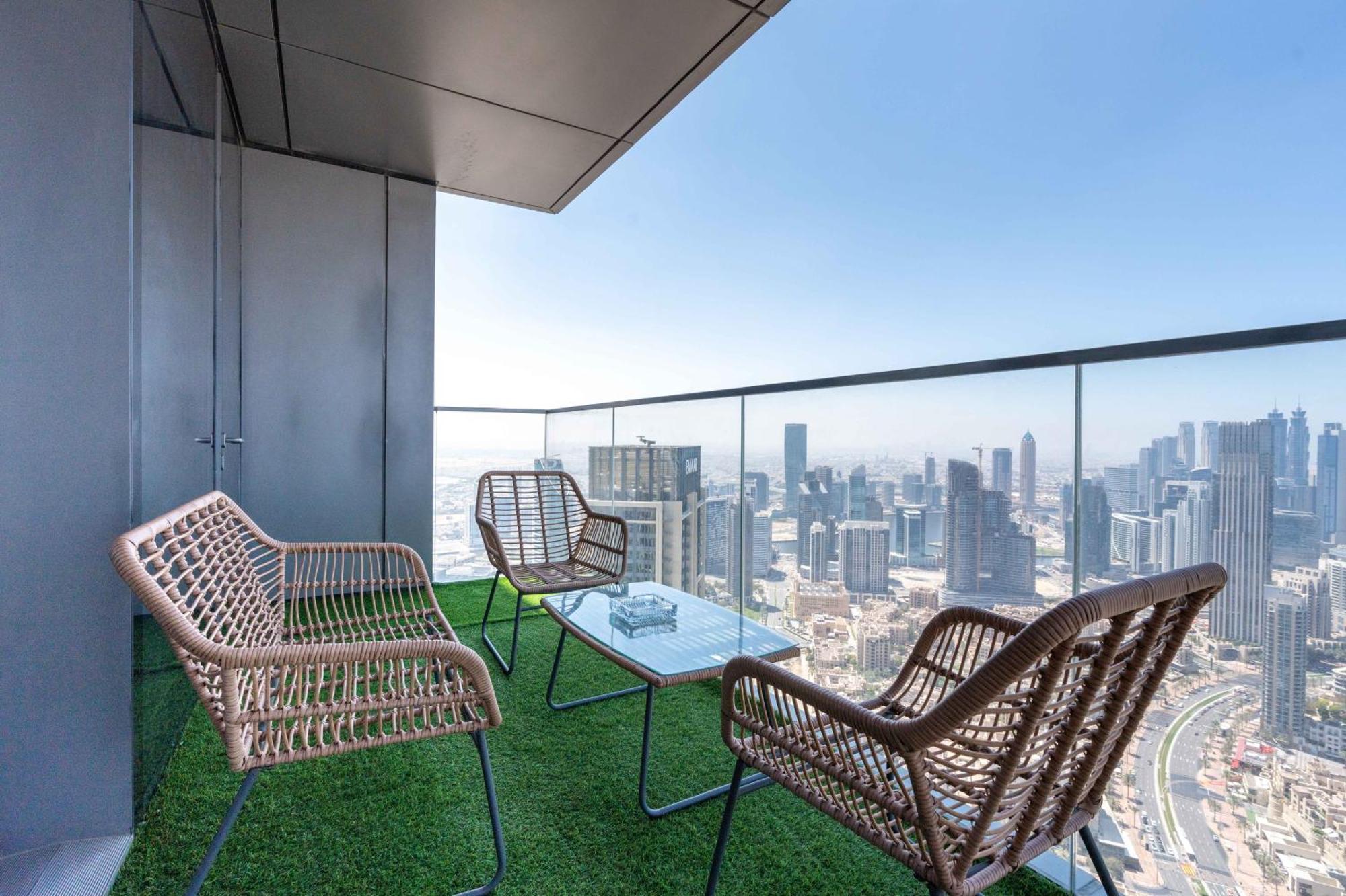 Lux Apt-Burj View Opp. Dxb Mall 두바이 외부 사진